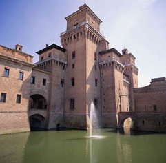  Il Castello Estense