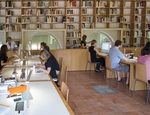 Alcuni studiosi nella biblioteca della Fondazione Zeri